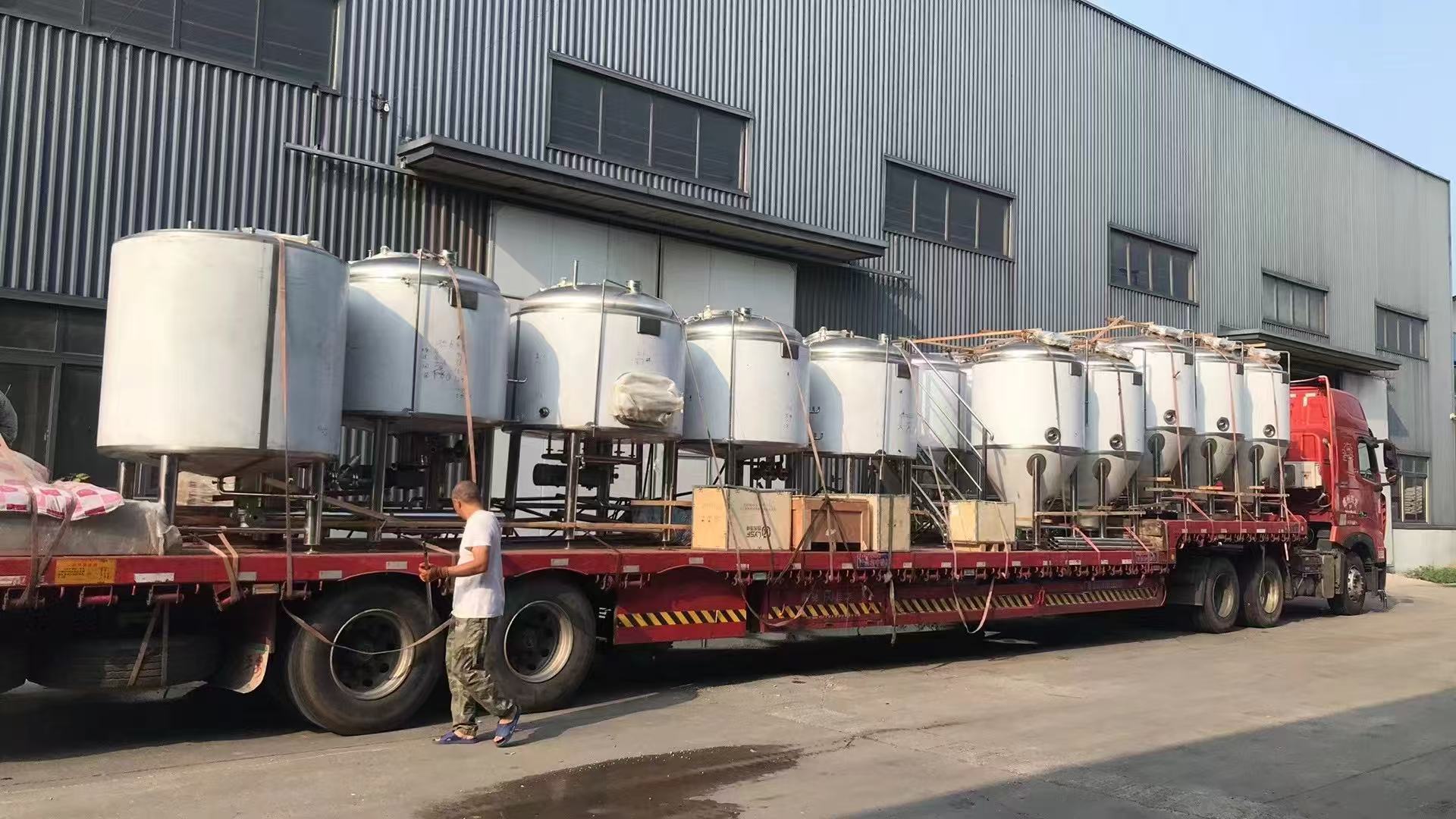 临河精酿啤酒设备厂—精酿啤酒设备制造：传承工艺与创新科技的交融